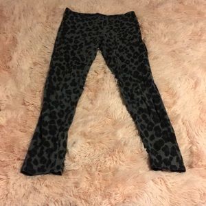 Cheetah print leggings